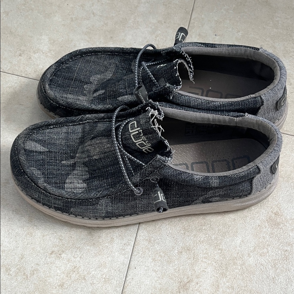 Hey Dude Men's Size 8/Women’s size 10 Camo Tweed - Picture 4 of 4
